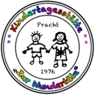 Das Logo der KiTa Pracht in Siegelform mit einer Strichzeichnung eines Jungen und eines Mädchen und dem Eröffnungsjahr 1976